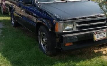 Mazda-b2200-1992-black
