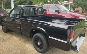 Mazda-b2200-automatic-pick-up-1989-black-2