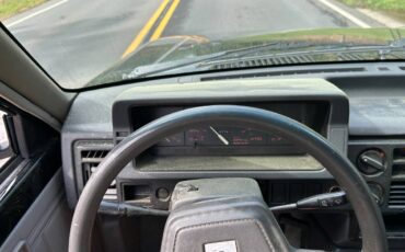Mazda-b2200-automatic-pick-up-1989-black-6