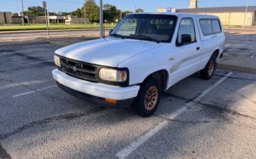 Mazda-b2300-1994-white-15