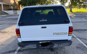 Mazda-b2300-1994-white-3