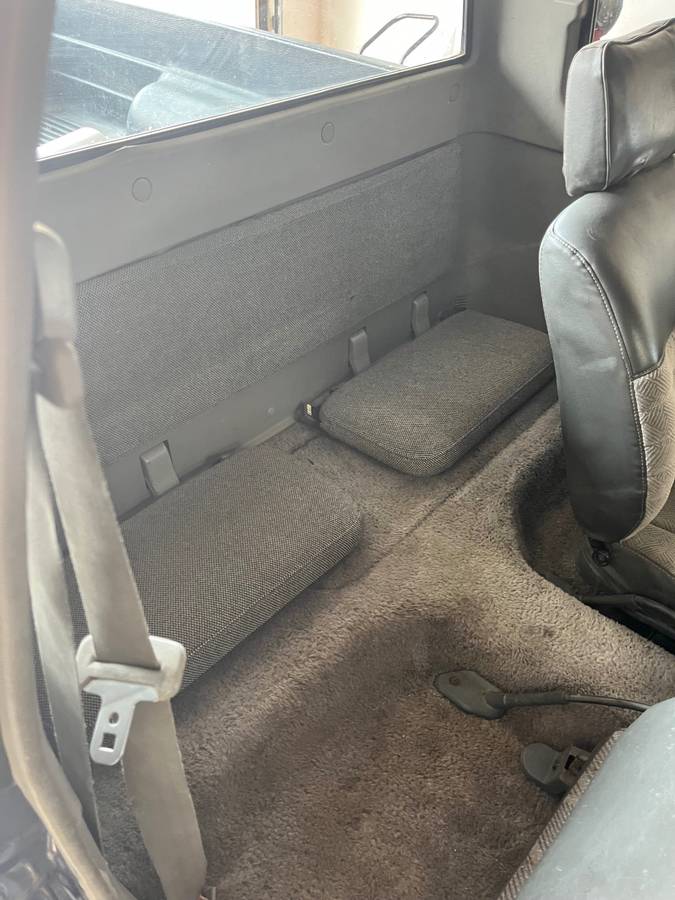 Mazda-b2600-4x4-1989-blue-8