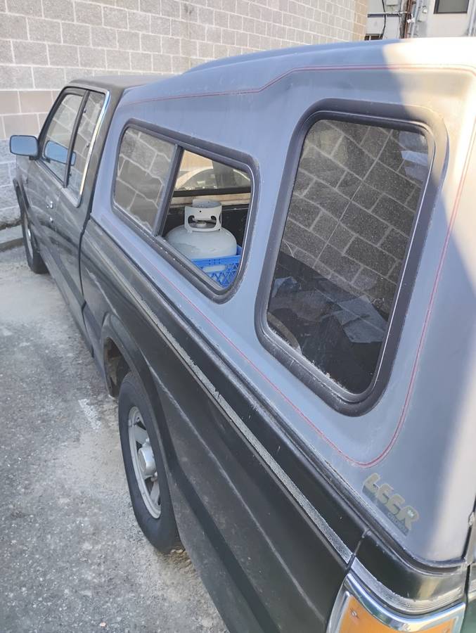Mazda-b2600i-1991-black-1