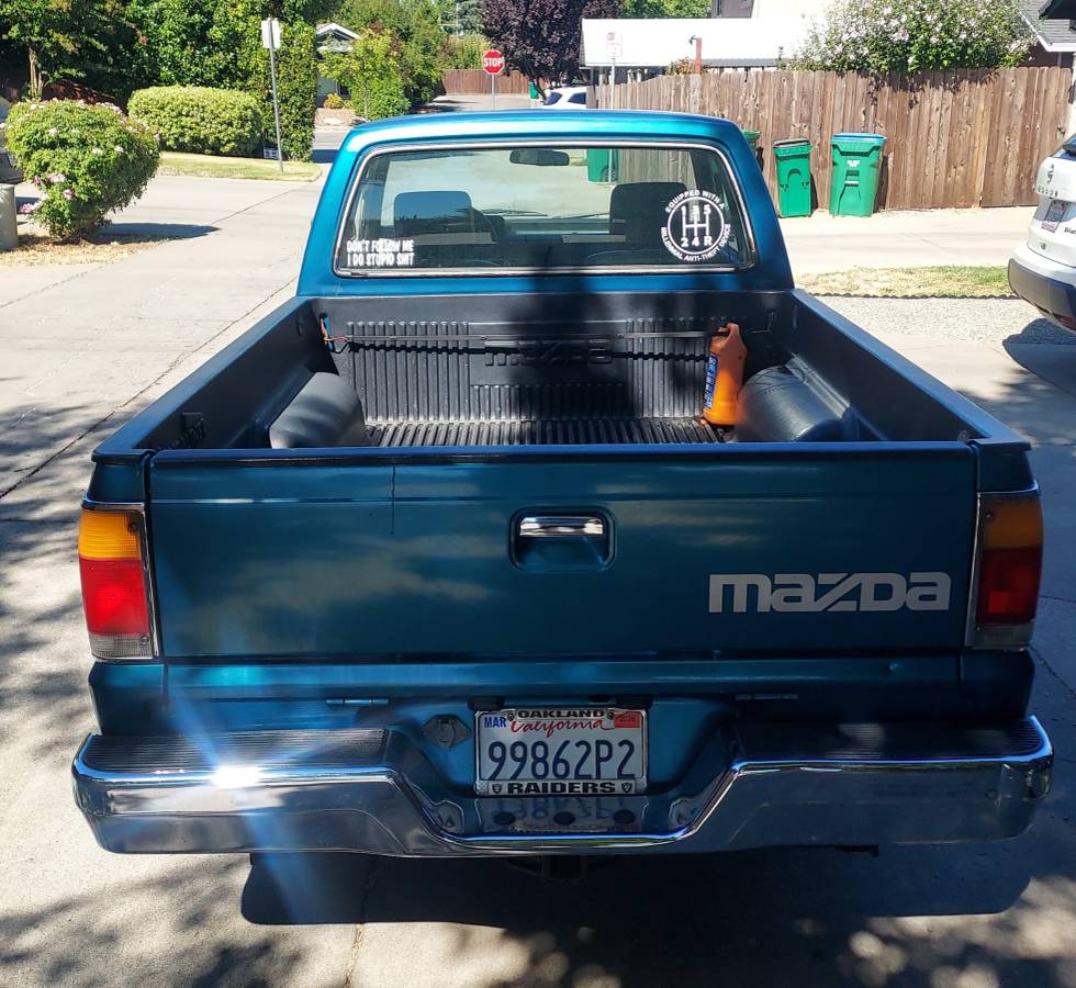 Mazda-b2600i-1992-blue-3