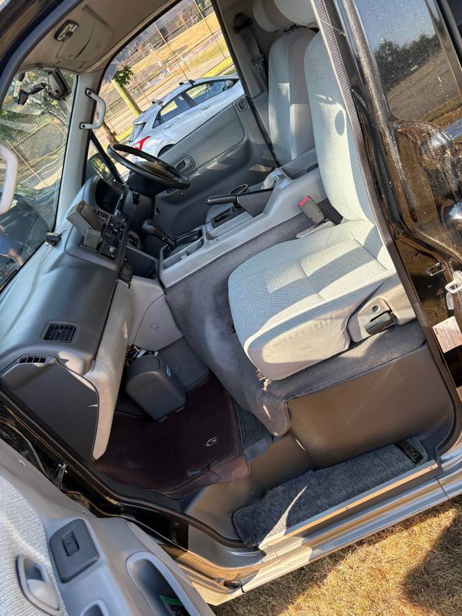 Mazda-bongo-diesel-4x4-1995-10