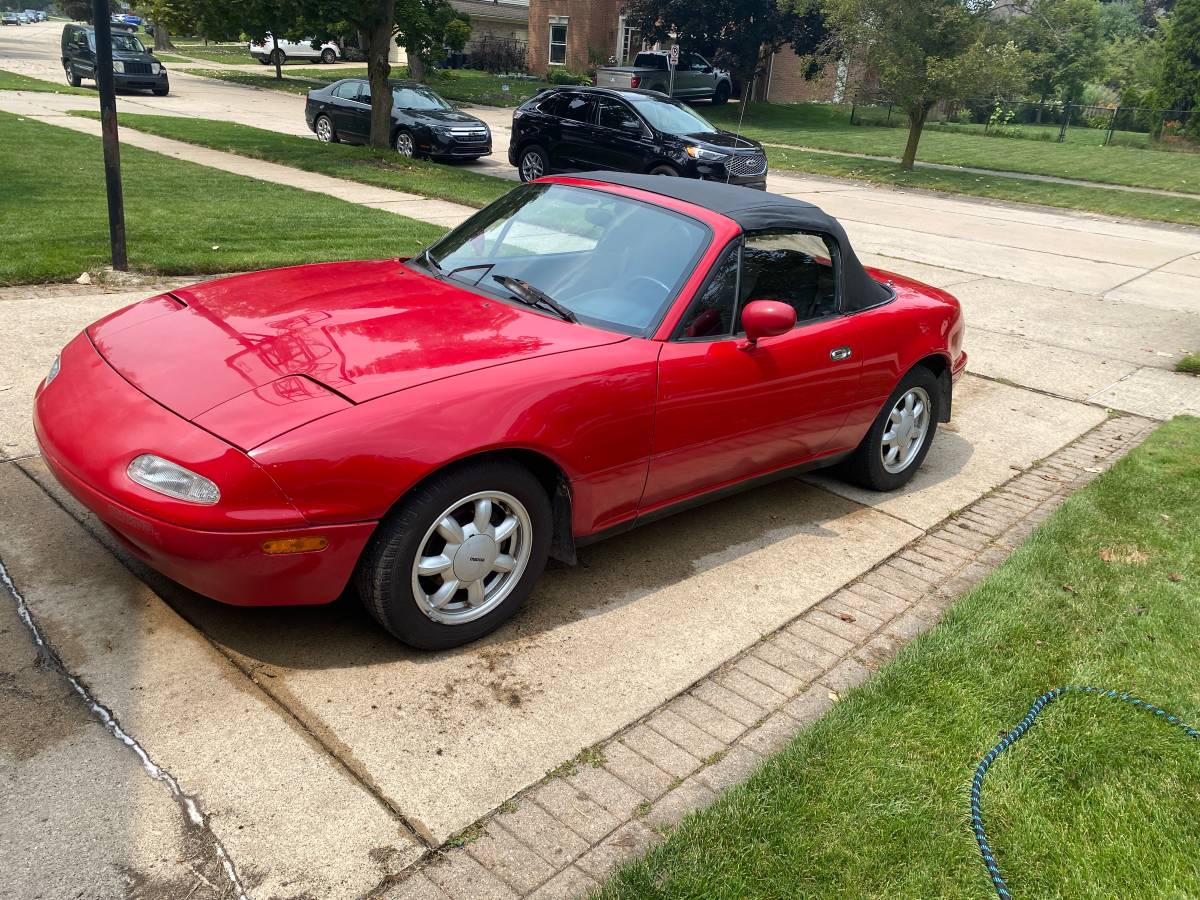 Mazda-cx-5-1991-red