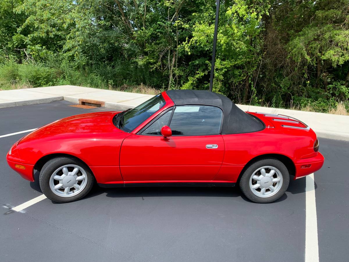 Mazda-miata-1990-red-1