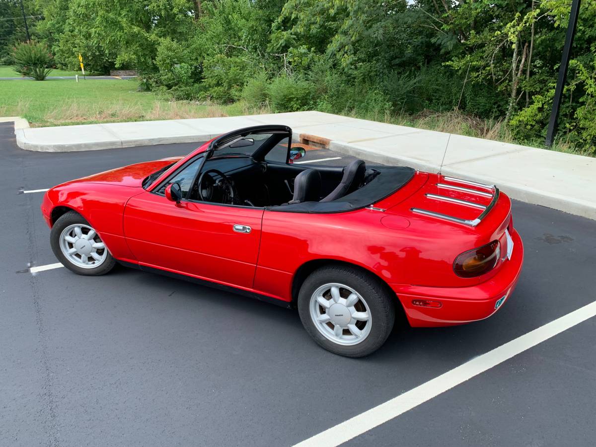 Mazda-miata-1990-red-10