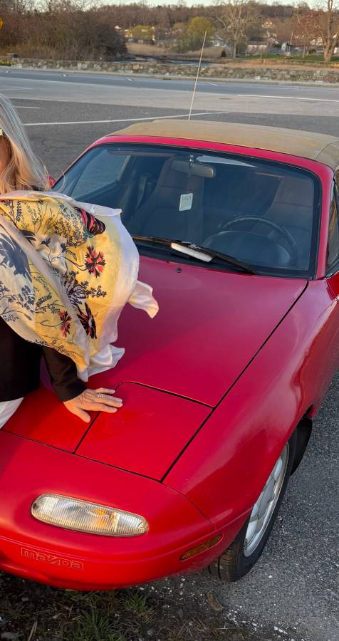 Mazda-miata-1990-red-2