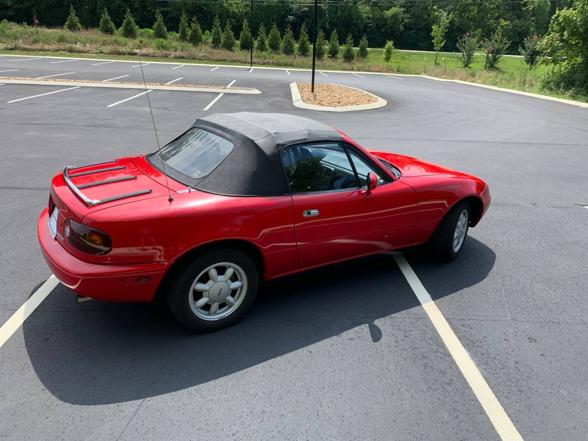 Mazda-miata-1990-red