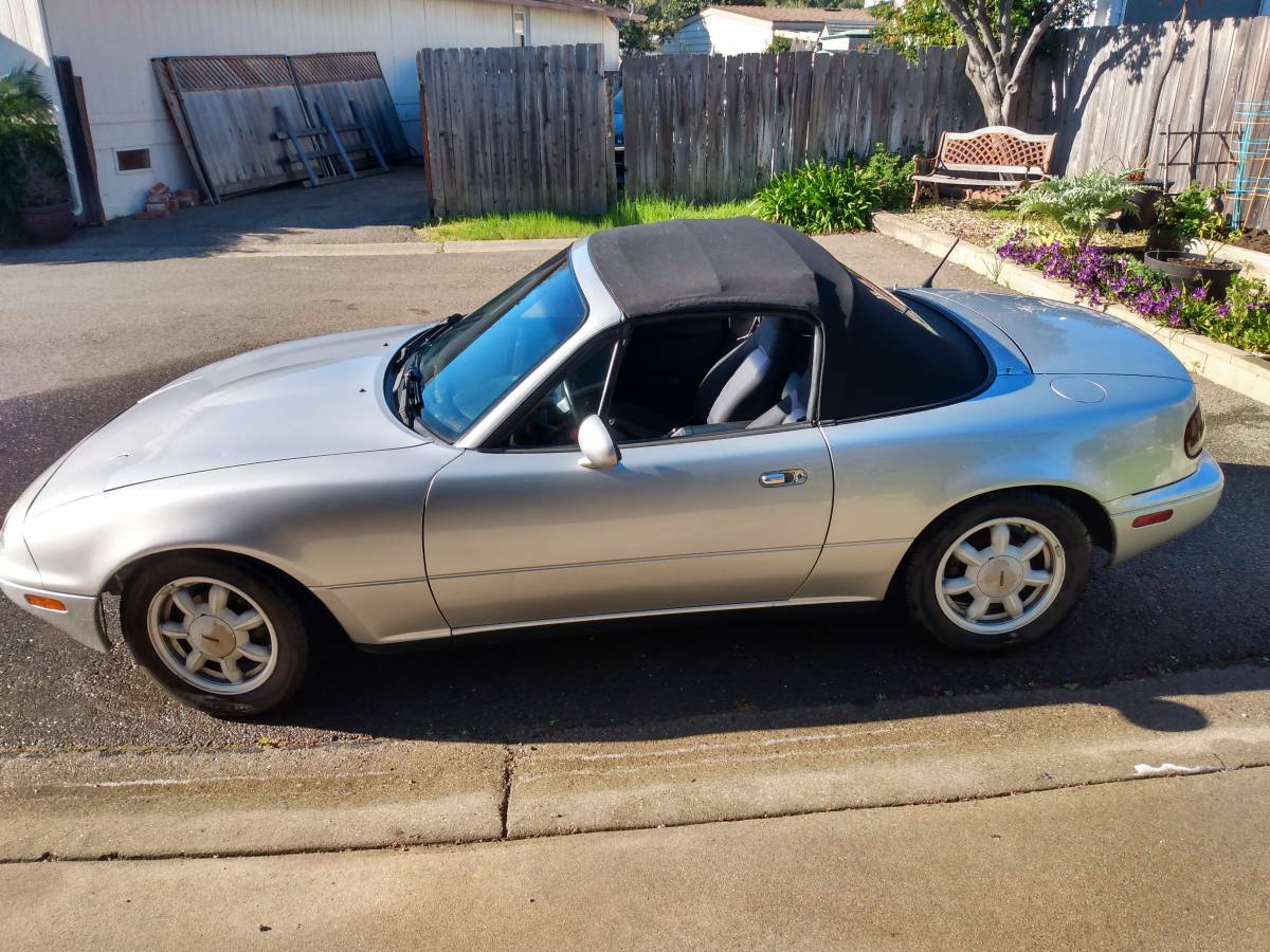 Mazda-miata-1991-silver-4