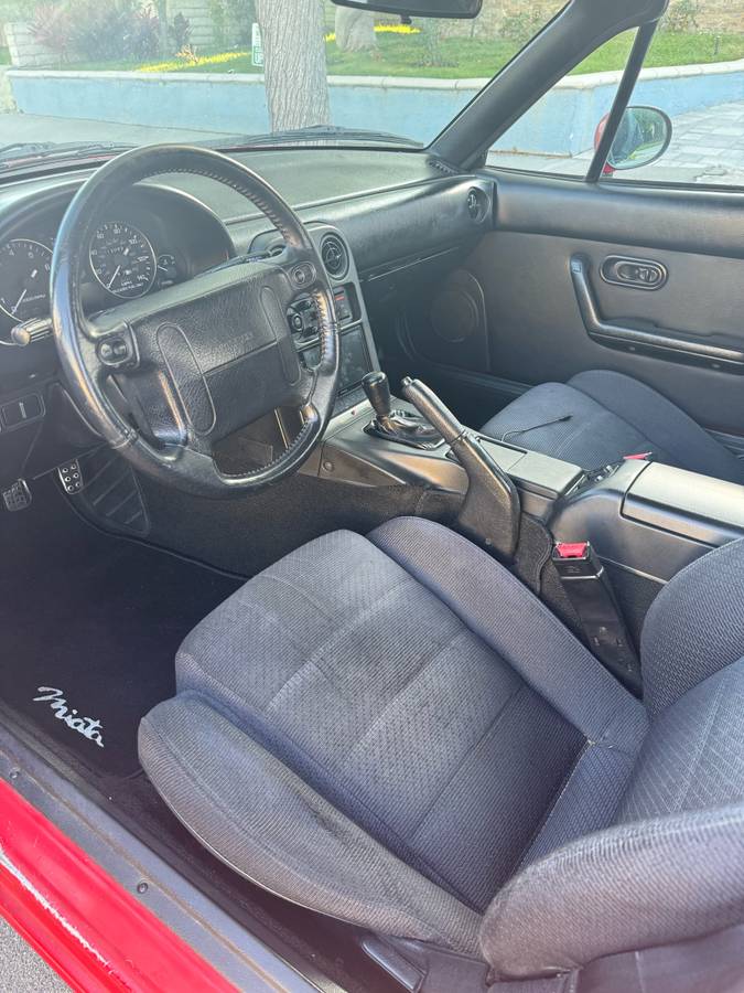 Mazda-miata-1992-red-7