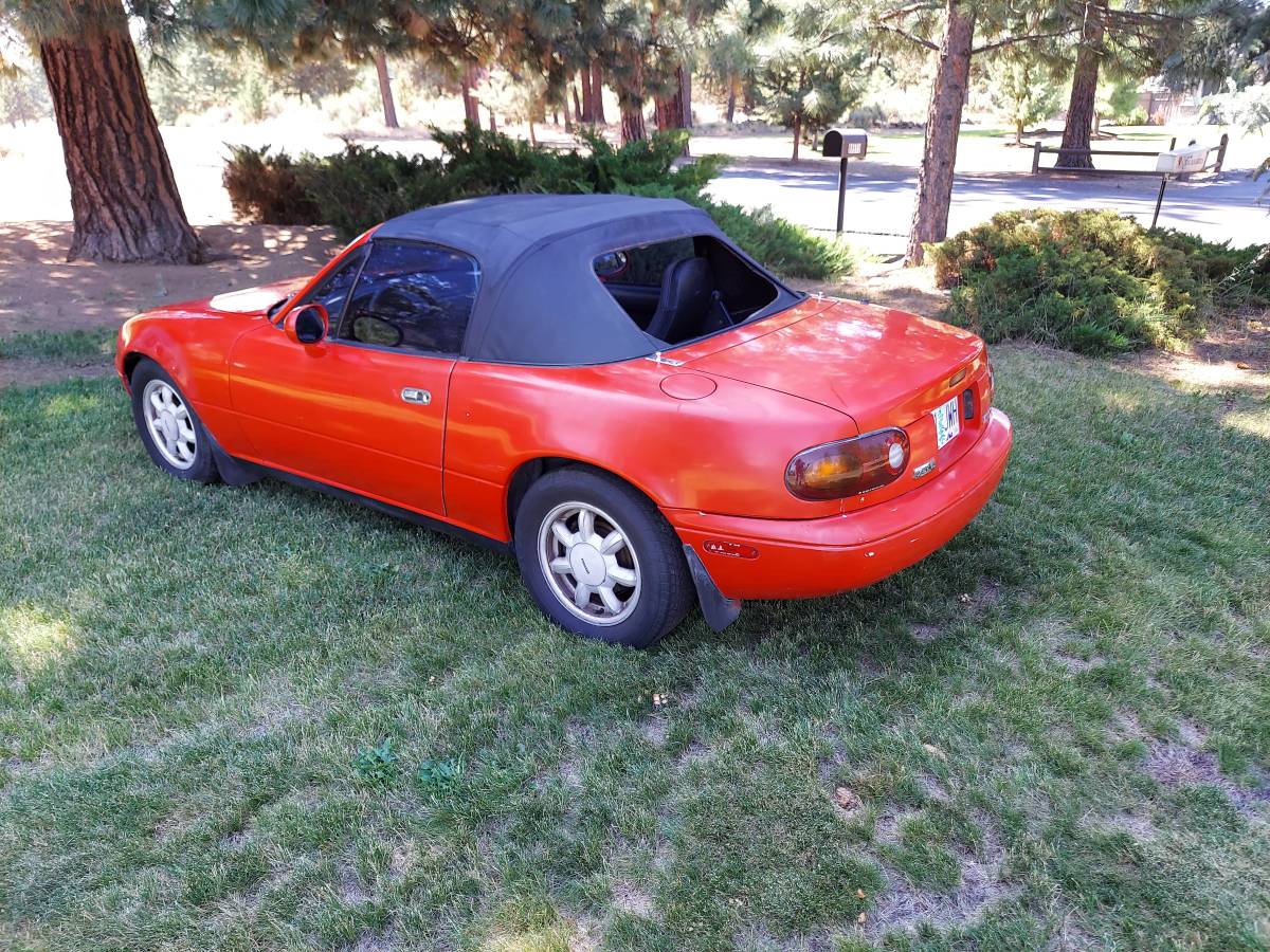 Mazda-miata-1993-red-4