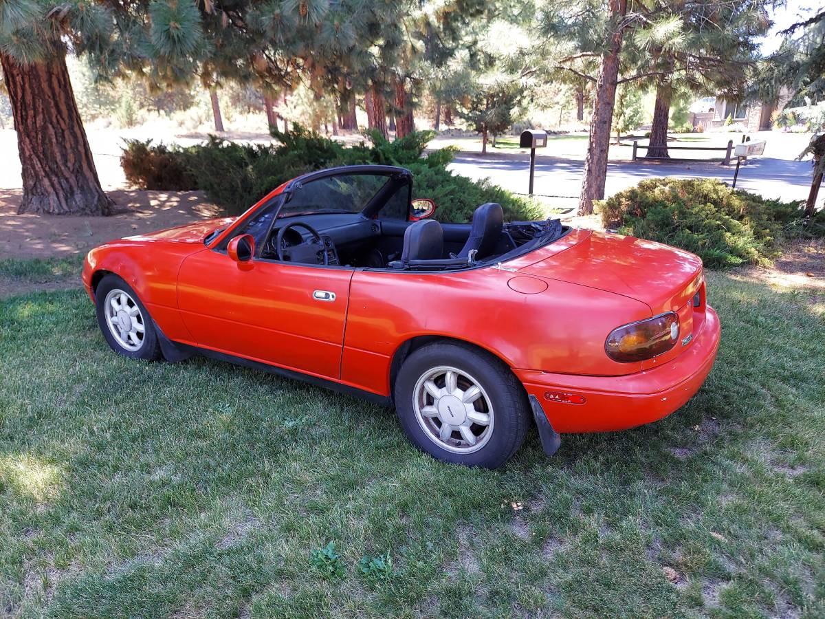 Mazda-miata-1993-red-7