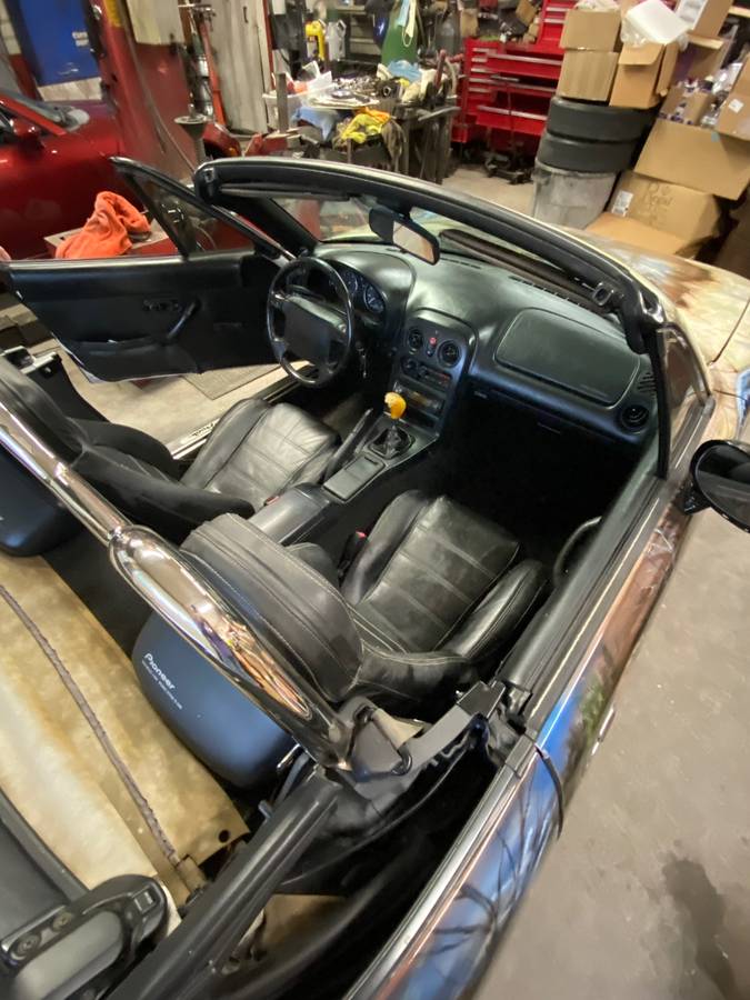 Mazda-miata-1994-custom-2