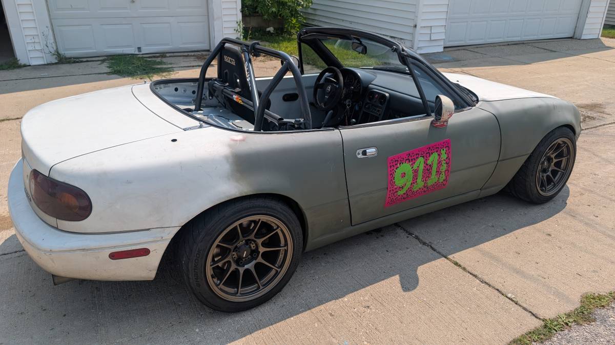 Mazda-miata-1995-2