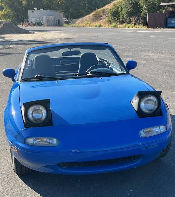 Mazda-miata-mx-5-1990-blue-11