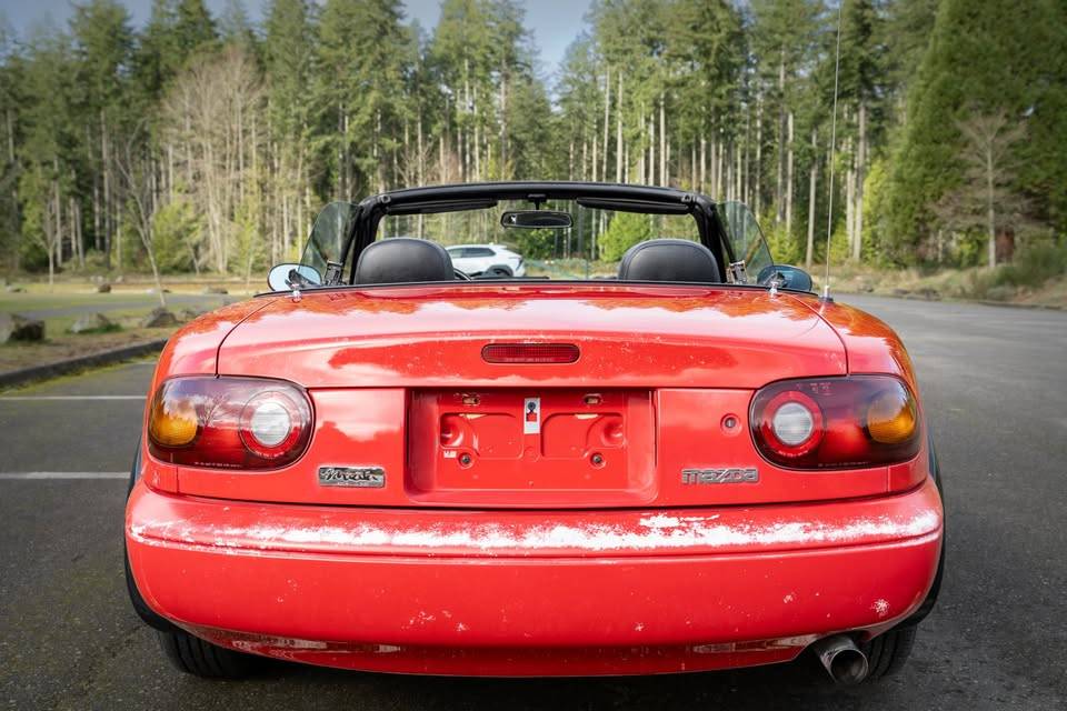 Mazda-mx-5-1992-red-9