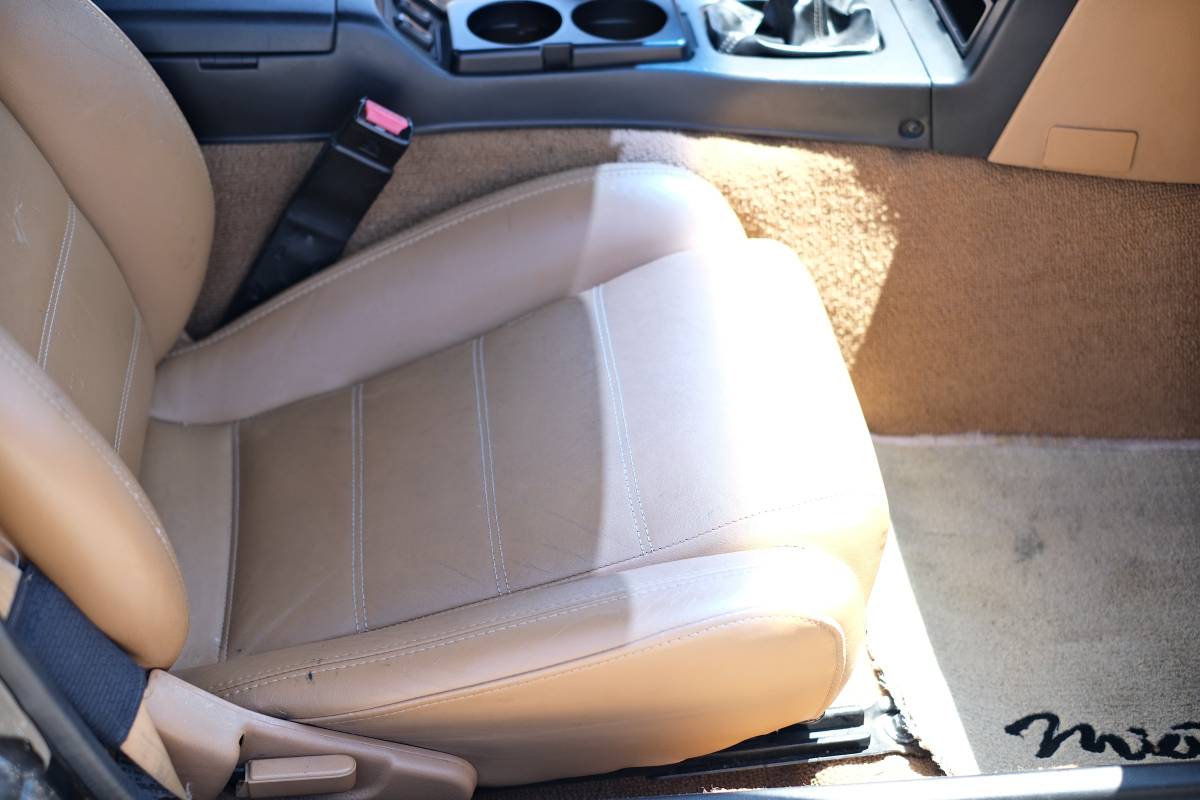 Mazda-mx-5-1993-black-11