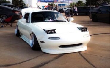 Mazda-mx-5-1993-white-9