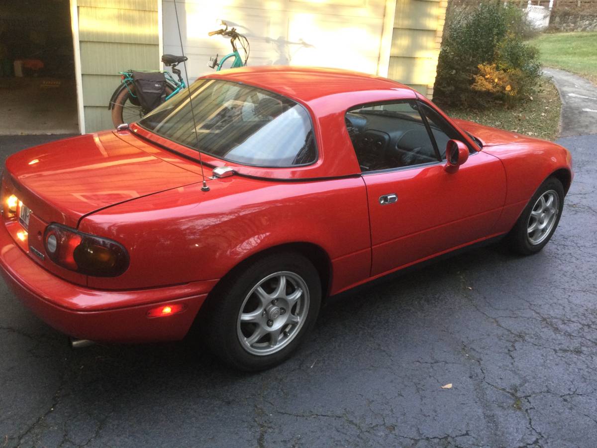 Mazda-mx-5-1994-red-3