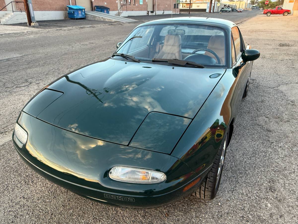 Mazda-mx-5-coupe-1991-green-11