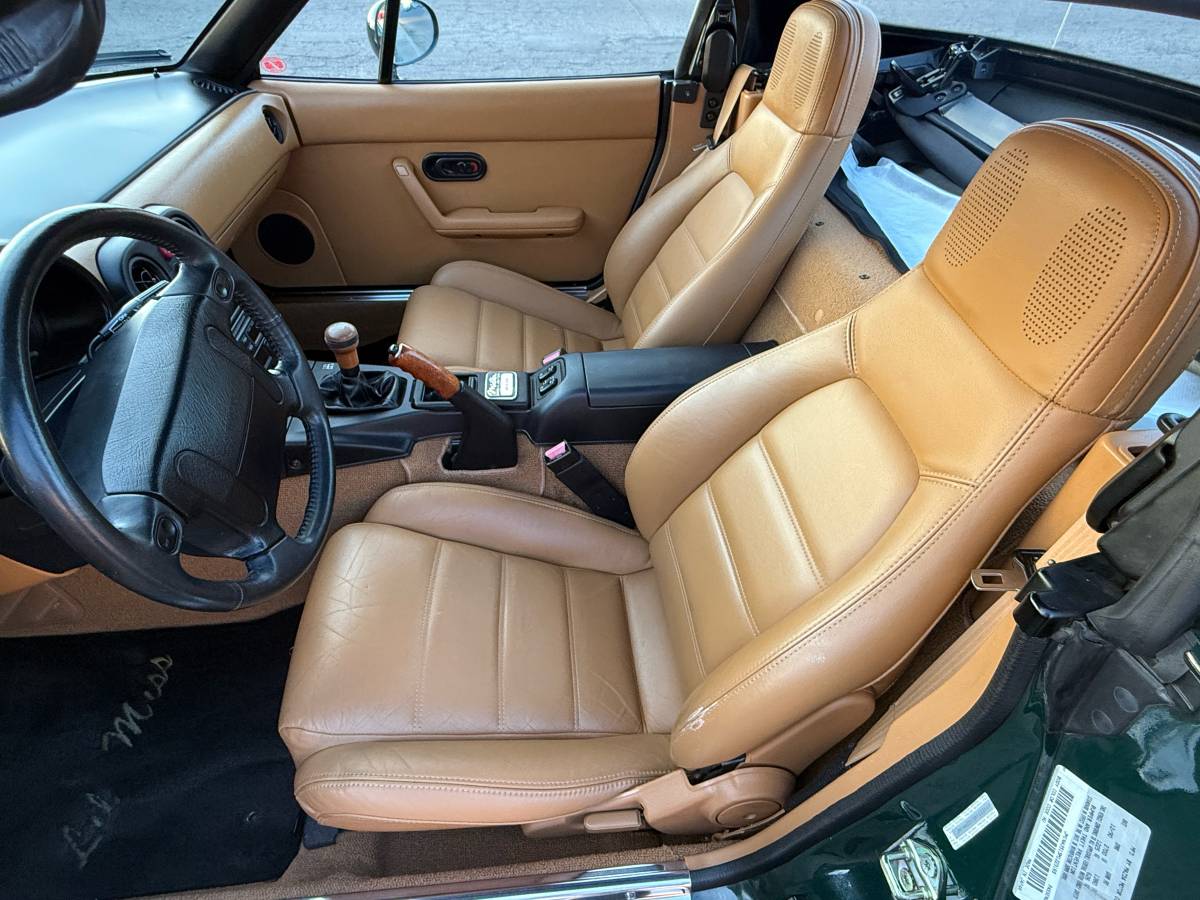 Mazda-mx-5-coupe-1991-green-14