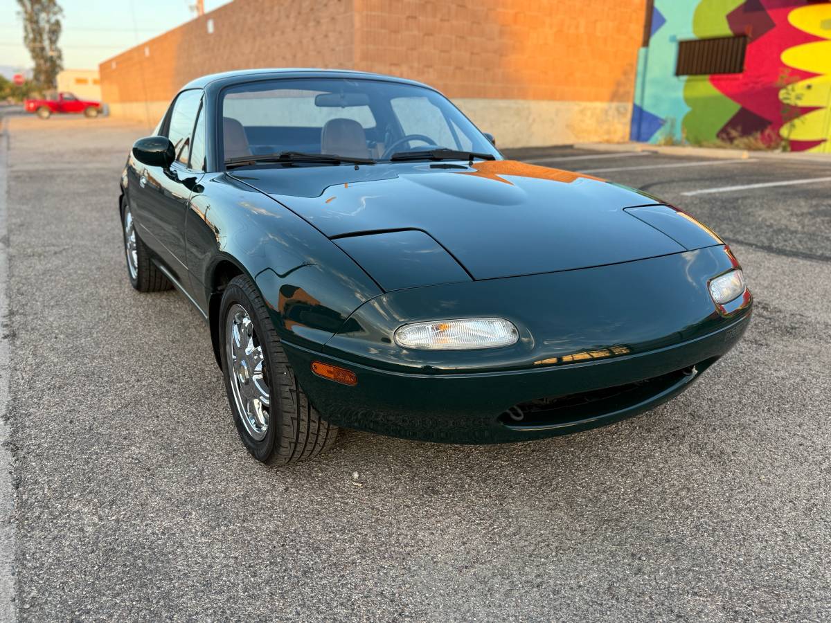Mazda-mx-5-coupe-1991-green-19
