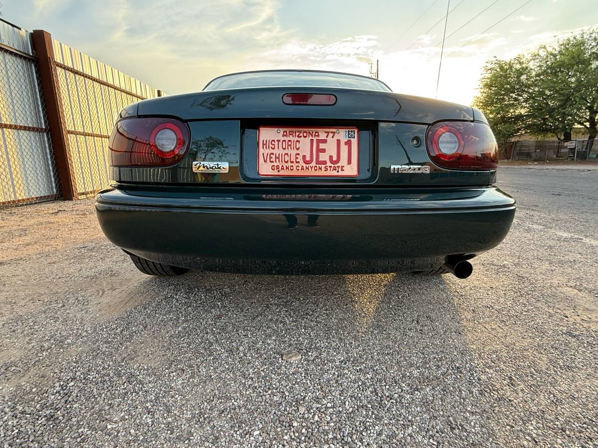 Mazda-mx-5-coupe-1991-green-3
