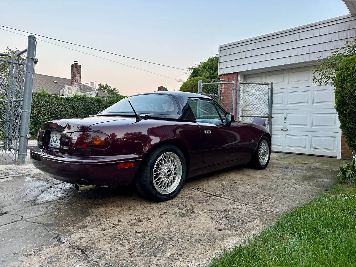 Mazda-mx-5-coupe-1995-6