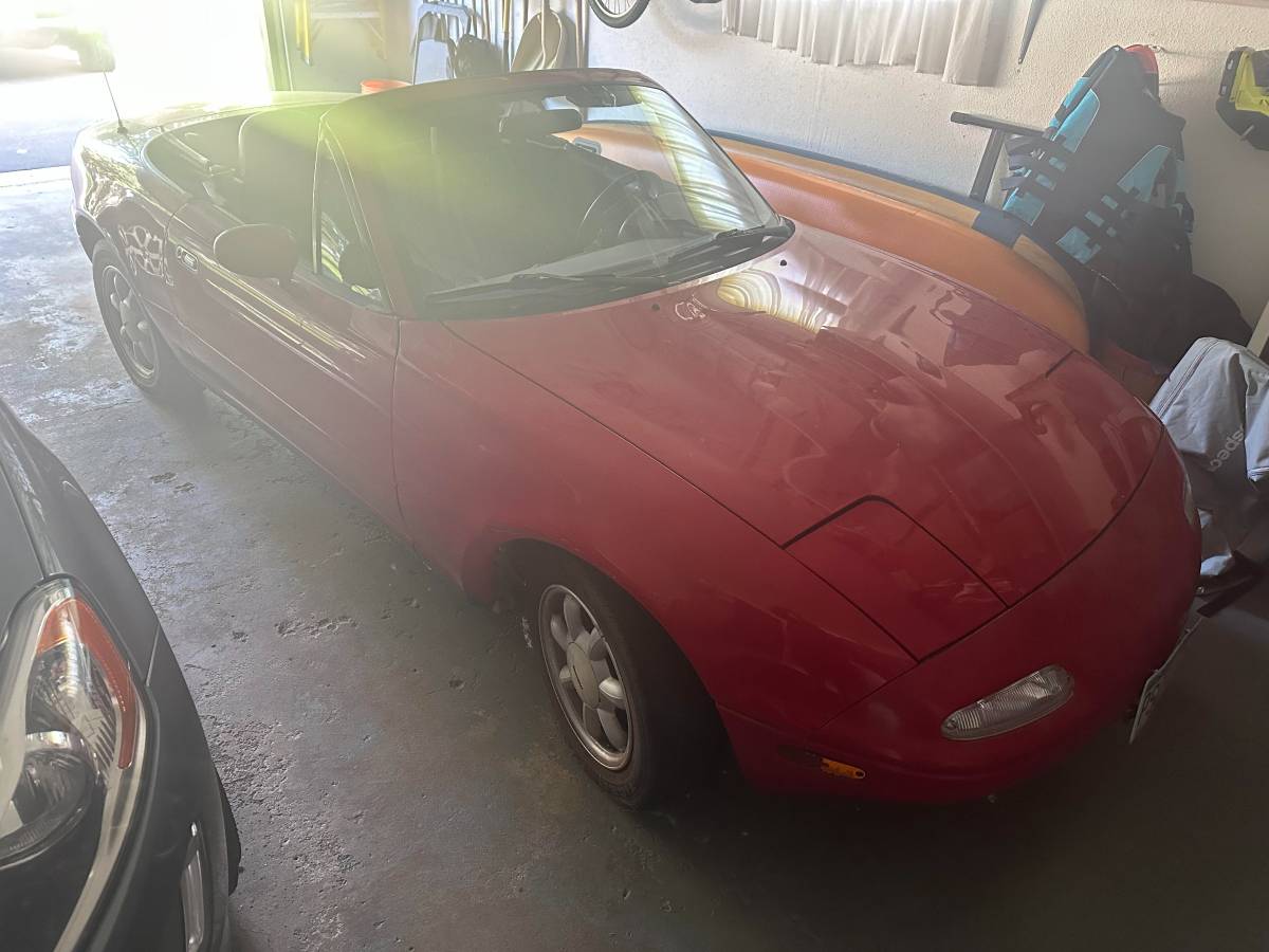 Mazda-mx-5-miata-1990-red-1