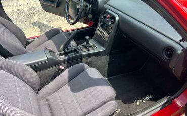 Mazda-mx-5-miata-1990-red-13
