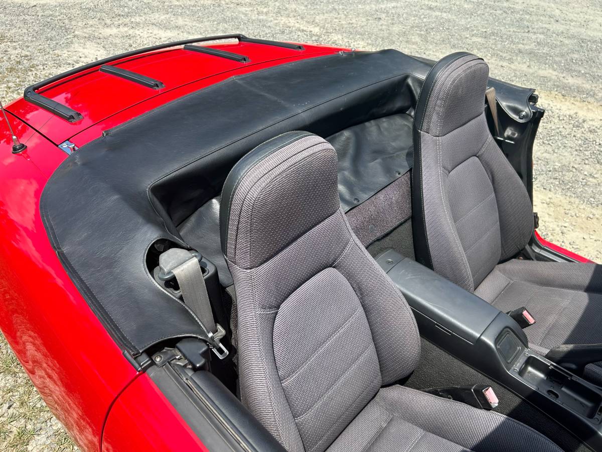 Mazda-mx-5-miata-1990-red-14