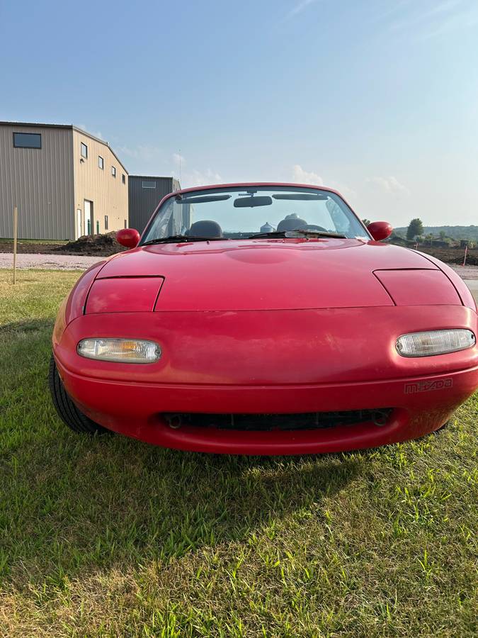 Mazda-mx-5-miata-1990-red-2