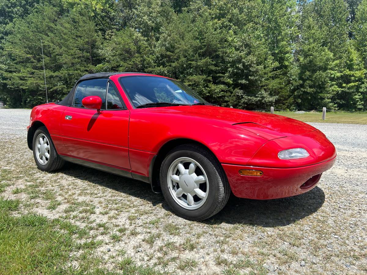 Mazda-mx-5-miata-1990-red-2