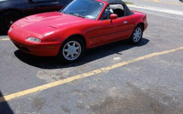 Mazda-mx-5-miata-1990-red