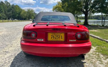 Mazda-mx-5-miata-1990-red-5