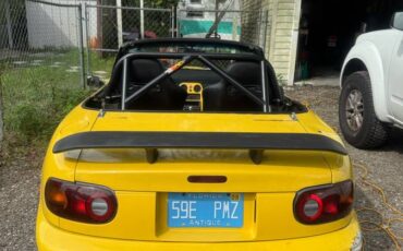 Mazda-mx-5-miata-1990-yellow-1
