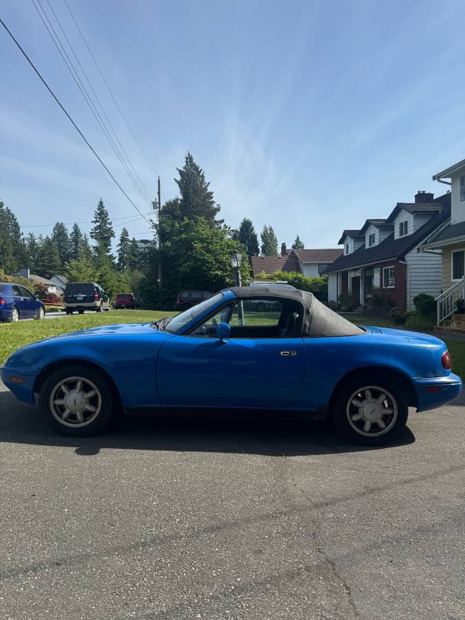 Mazda-mx-5-miata-1991-blue-2