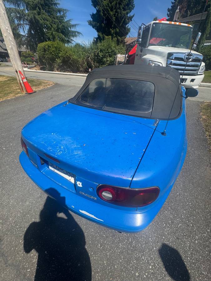Mazda-mx-5-miata-1991-blue-3