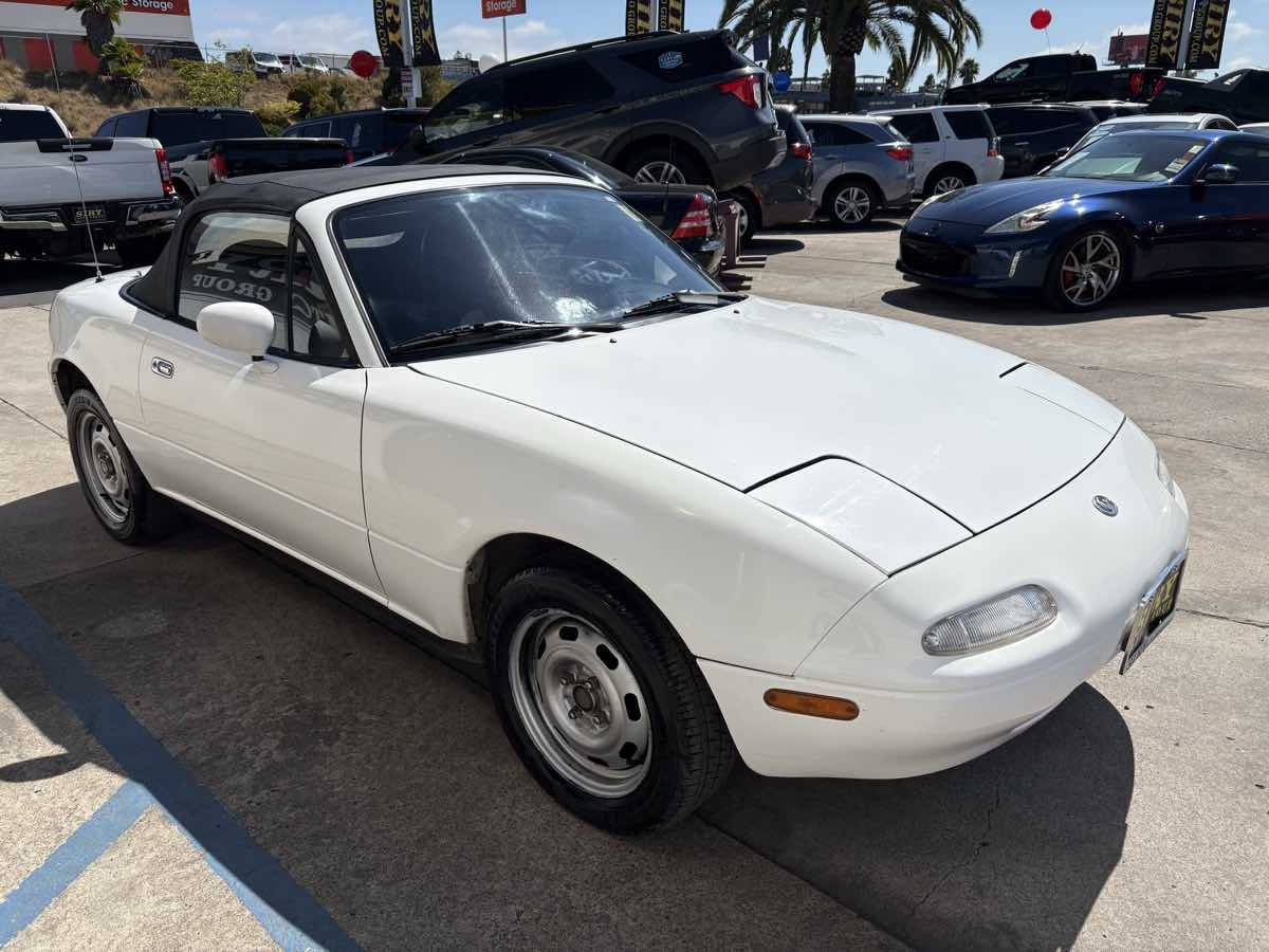 Mazda-mx-5-miata-1993-5