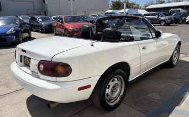 Mazda-mx-5-miata-1993-9