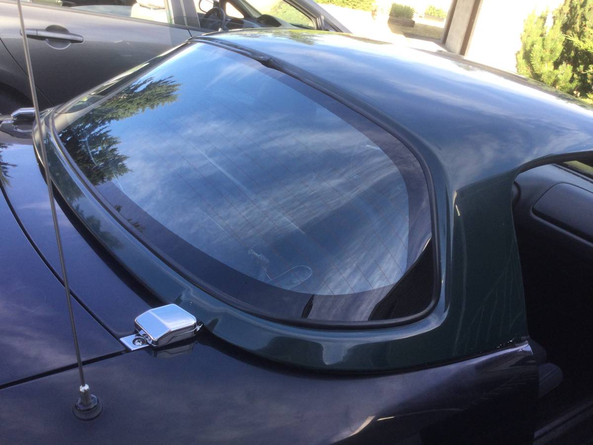 Mazda-mx-5-miata-1994-black-3