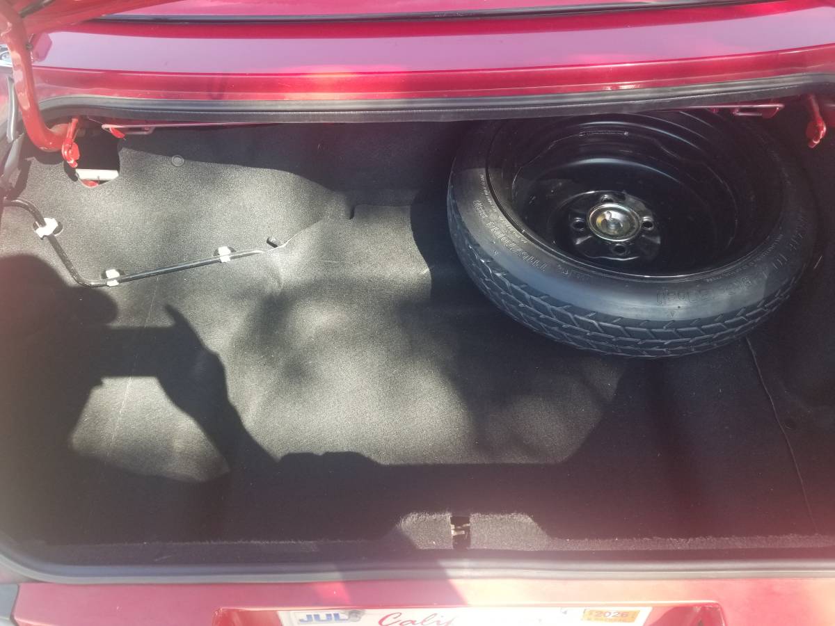 Mazda-mx-5-miata-1994-red-13