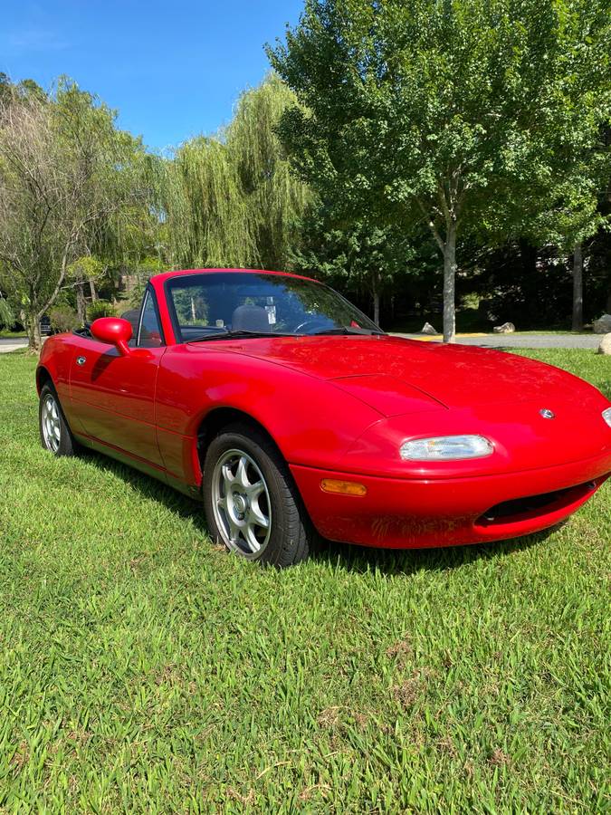 Mazda-mx-5-miata-1994-red-14