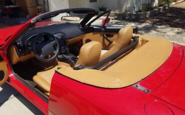 Mazda-mx-5-miata-1994-red-5