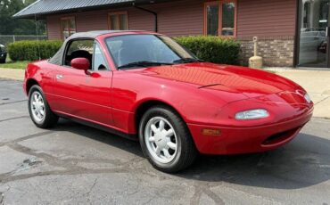 Mazda-mx-5-miata-convertible-1990-1