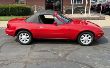 Mazda-mx-5-miata-convertible-1990-3