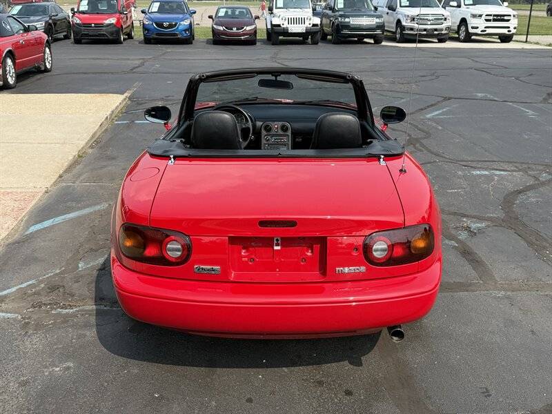 Mazda-mx-5-miata-convertible-1990-9