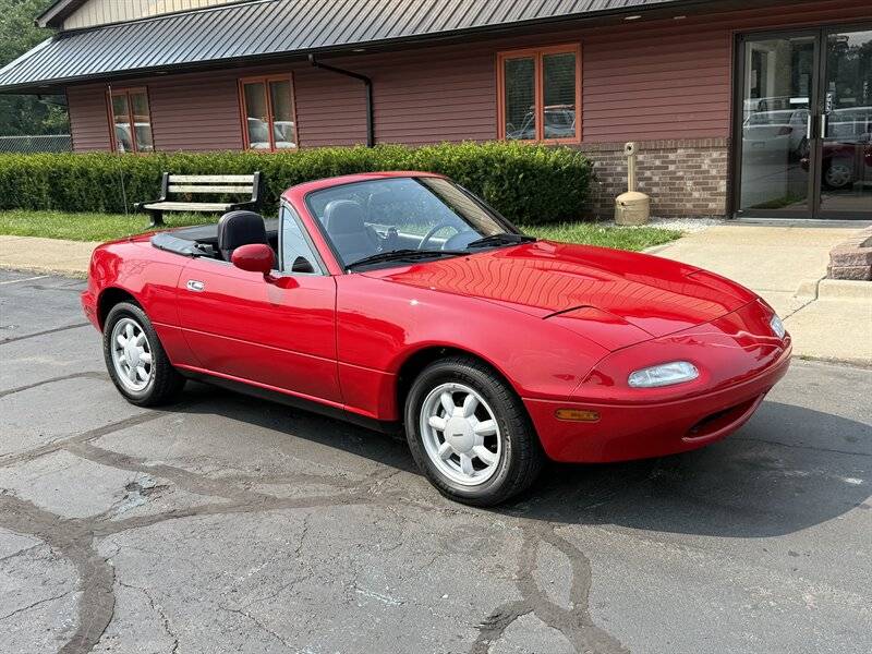Mazda-mx-5-miata-convertible-1990